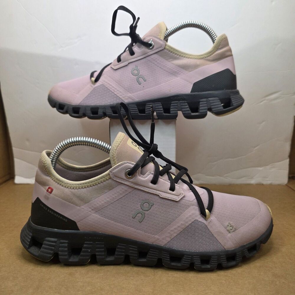 On Cloud X 3 Women’s 9 Lavender Black Training Shoes 3WD30302036